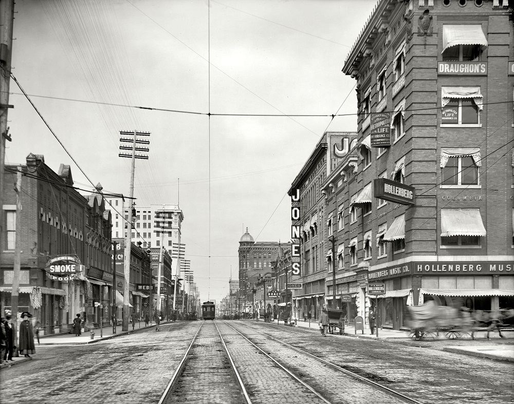 Main Street north from Sixth, Little Rock, Arkansas, circa 1910