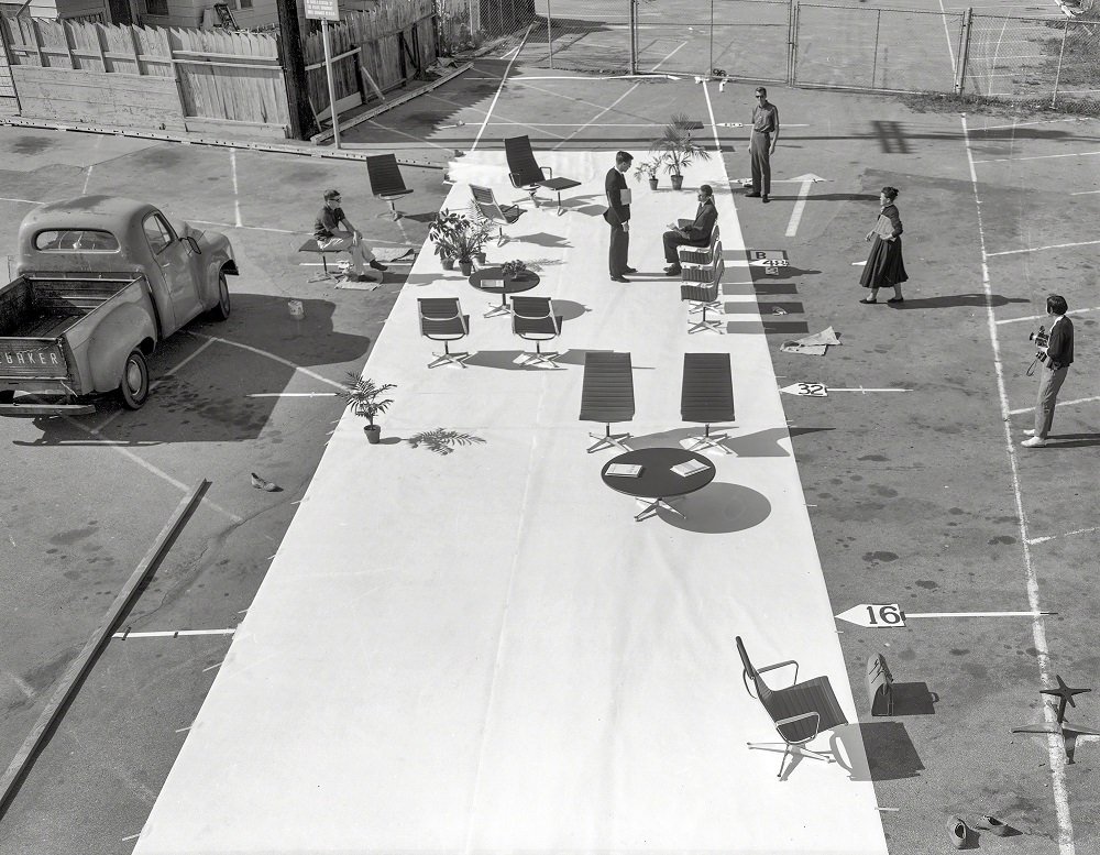 An Open Office, Los Angeles, 1985