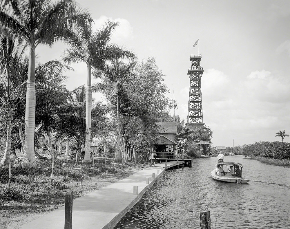 Car'Dale Tower and landing, head of navigation, Miami River, 1912