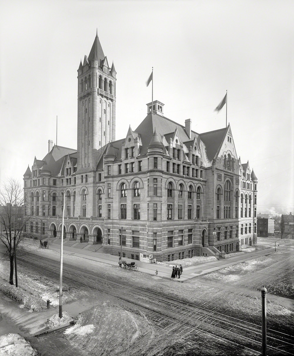 The New Post Office, Milwaukee, Wisconsin, 1901