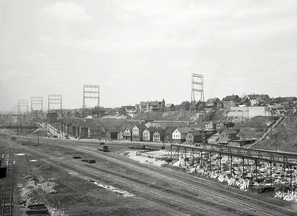 Chicago & Milwaukee tracks. Housing alongside electric railroad, April 1936