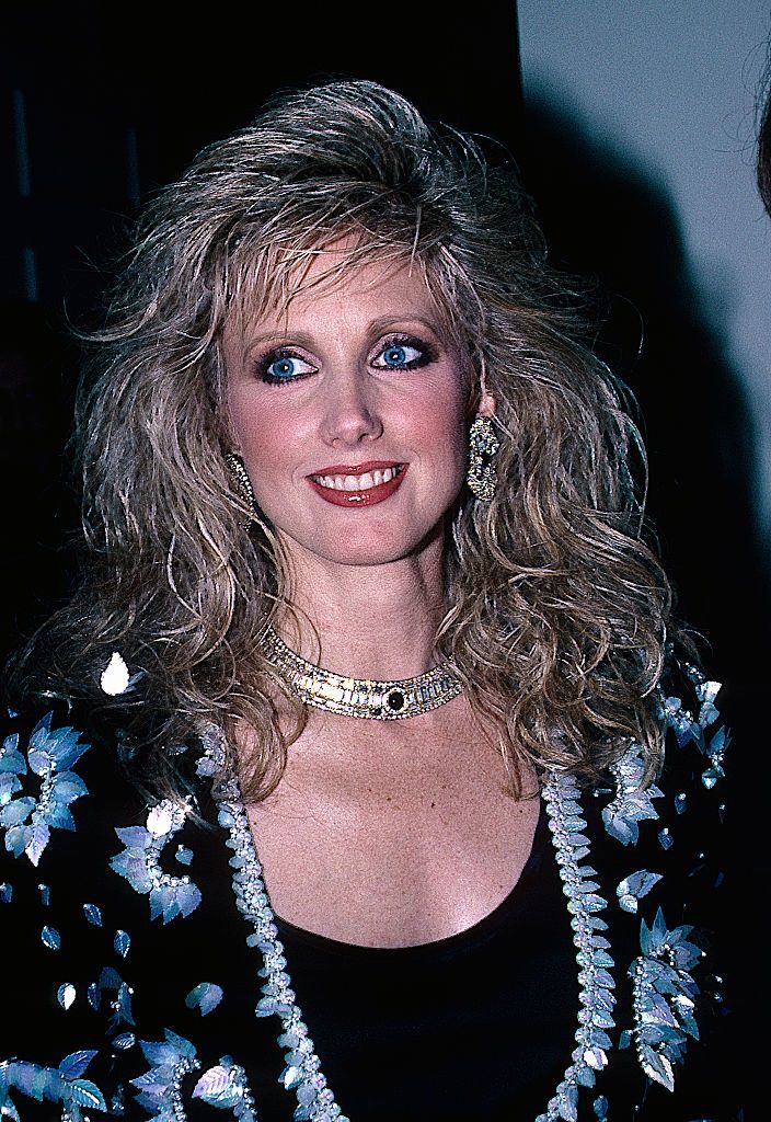 Beutiful Morgan Fairchild, 1988