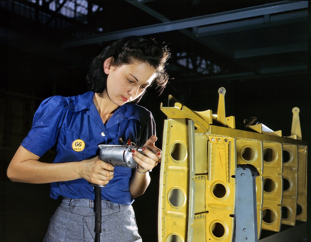 Woman working on the horizontal stabilizer of a "Vengeance" dive bomber at the Consolidated-Vultee plant in Nashville, 1943