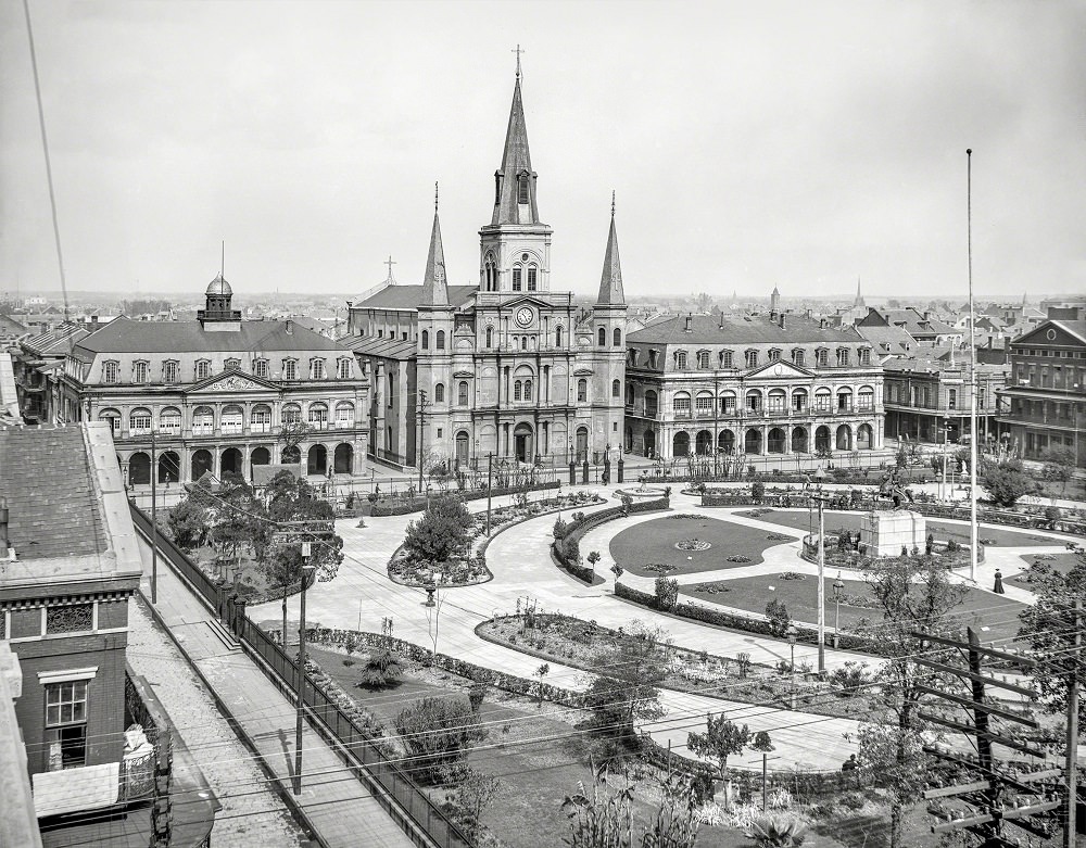 Jackson Square and St. Louis Cathedral, New Orleans circa 1905