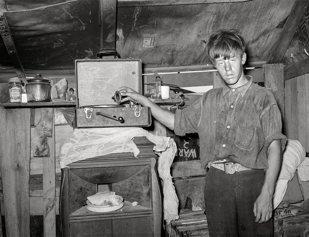 Boy living in camp near May Avenue, Oklahoma City, July 1939