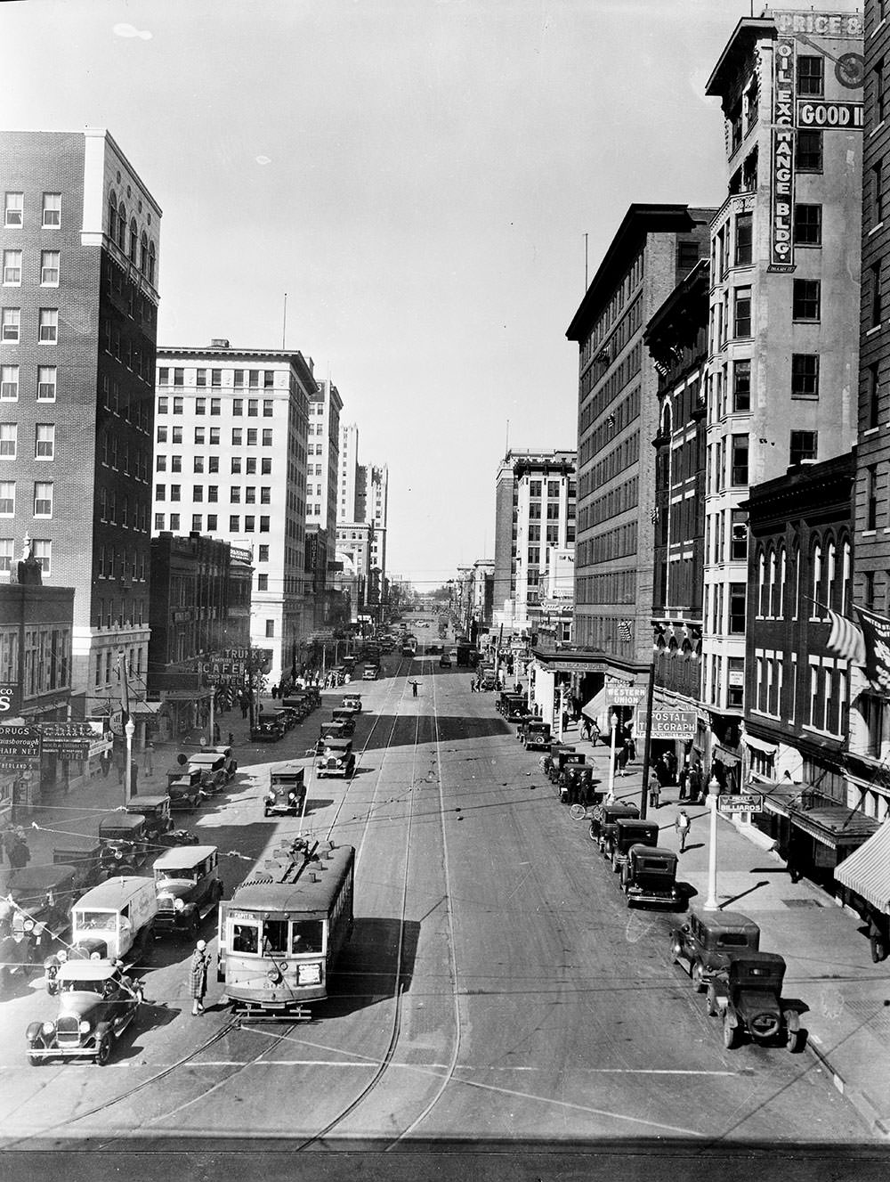 Looking north on Broadway from Grand Avenue, Oklahoma City