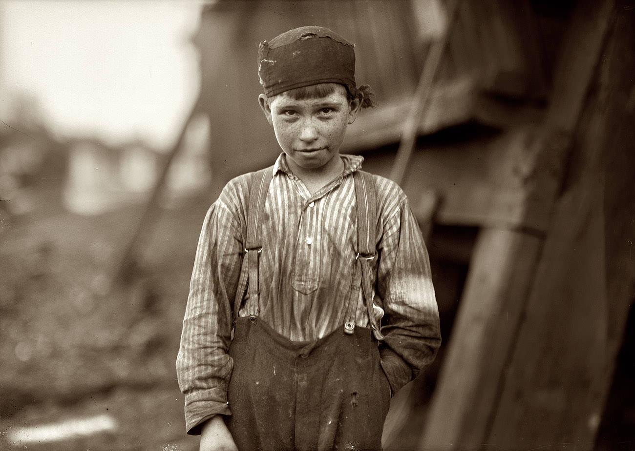 John Tidwell, doffer in Avondale Mills, Birmingham, 1910