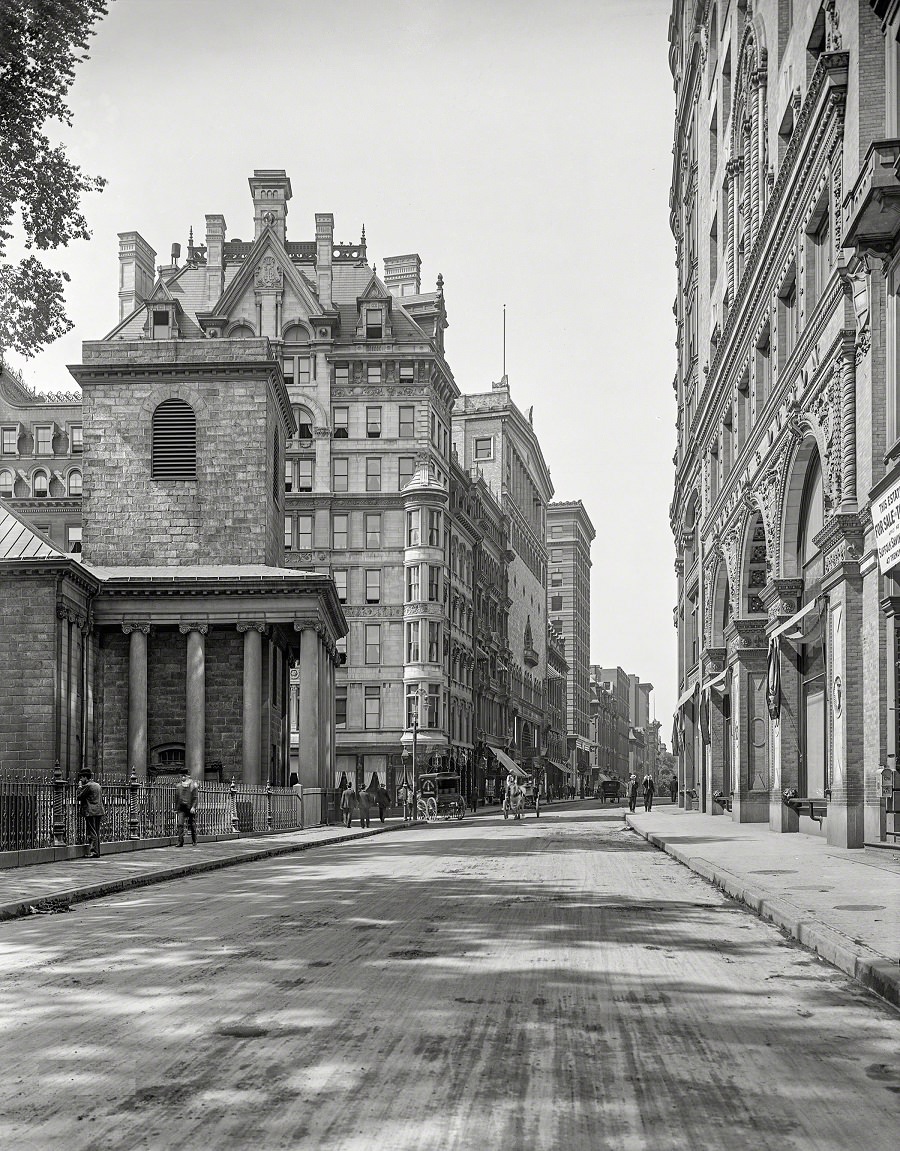 Tremont Street looking south, Boston, Massachusetts, circa 1906