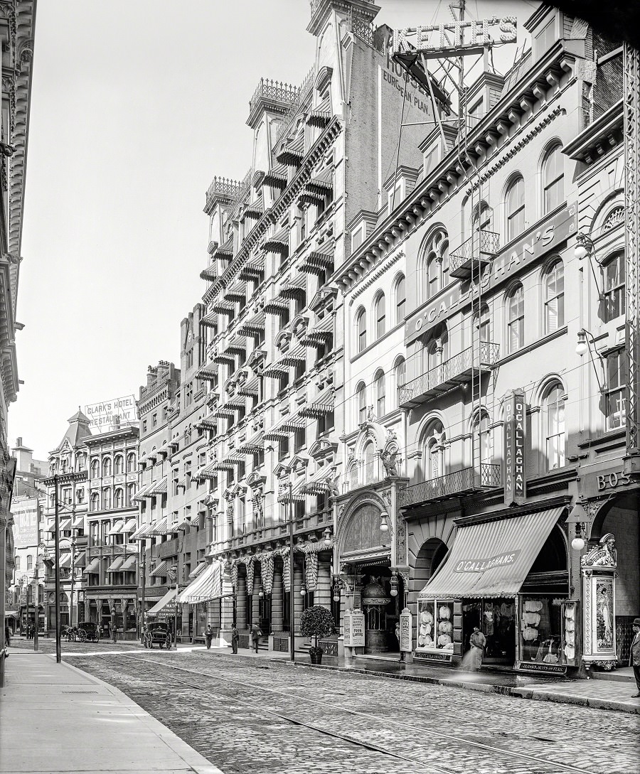 Boston's Tremont Street circa 1906