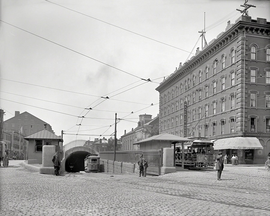 Maverick Square and tunnel entrance, Boston, 1906