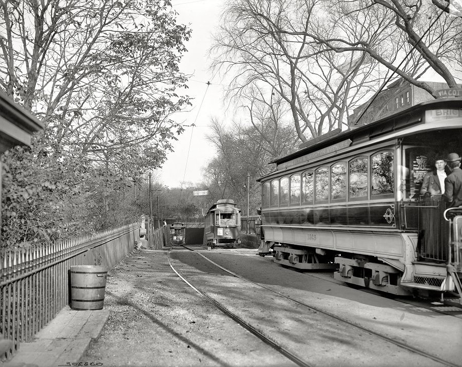 Descent into subway, Public Garden, Boston, 1904