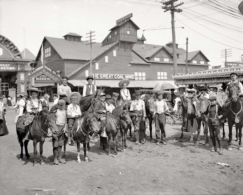 A pónik, Coney Island, New York, 1904 körül