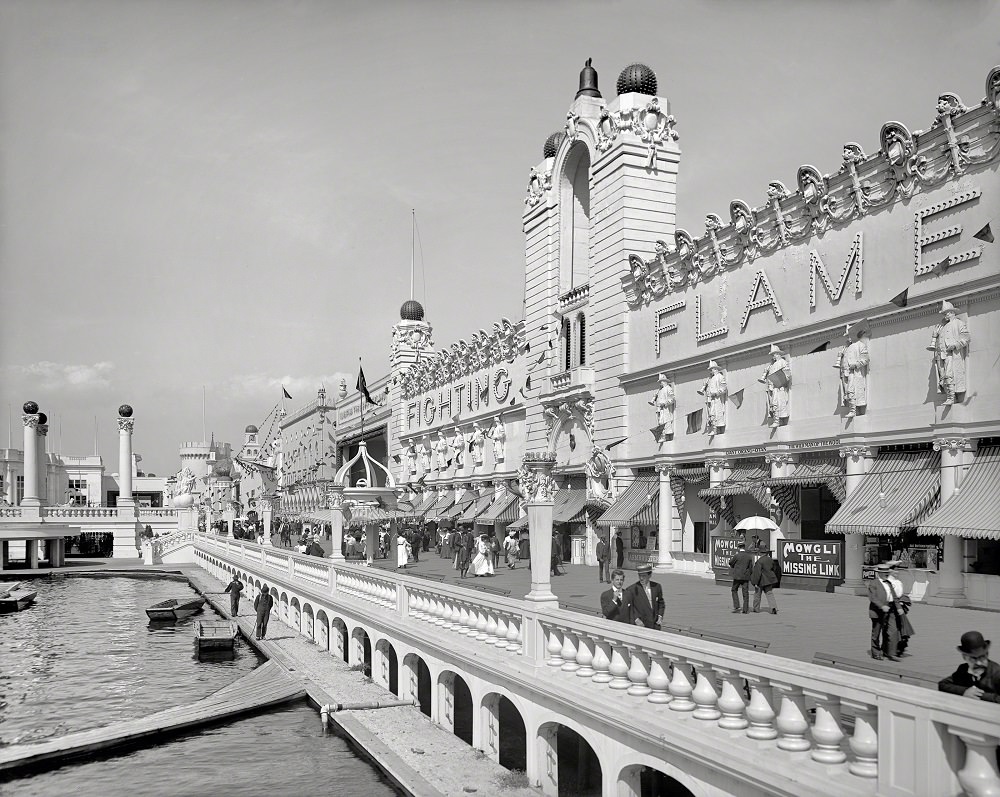 Lángok elleni küzdelem, Dreamland, Coney Island, New York, 1905 körül