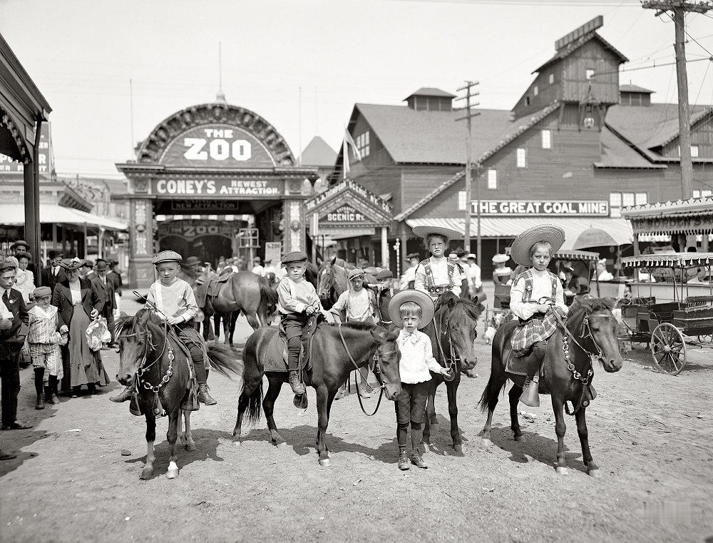 A pónik, Coney Island, New York, 1904 körül