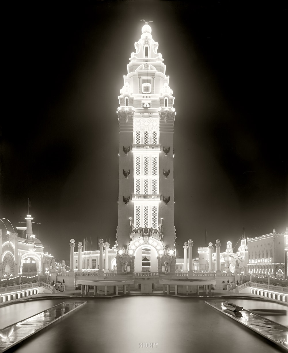 Dreamland at twilight, Coney Island, New York, circa 1905