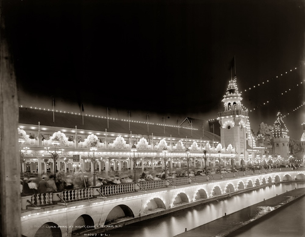 Luna Park at night, Coney Island, 1905