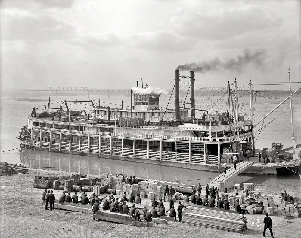 The Ohio River and levee Louisville, 1905