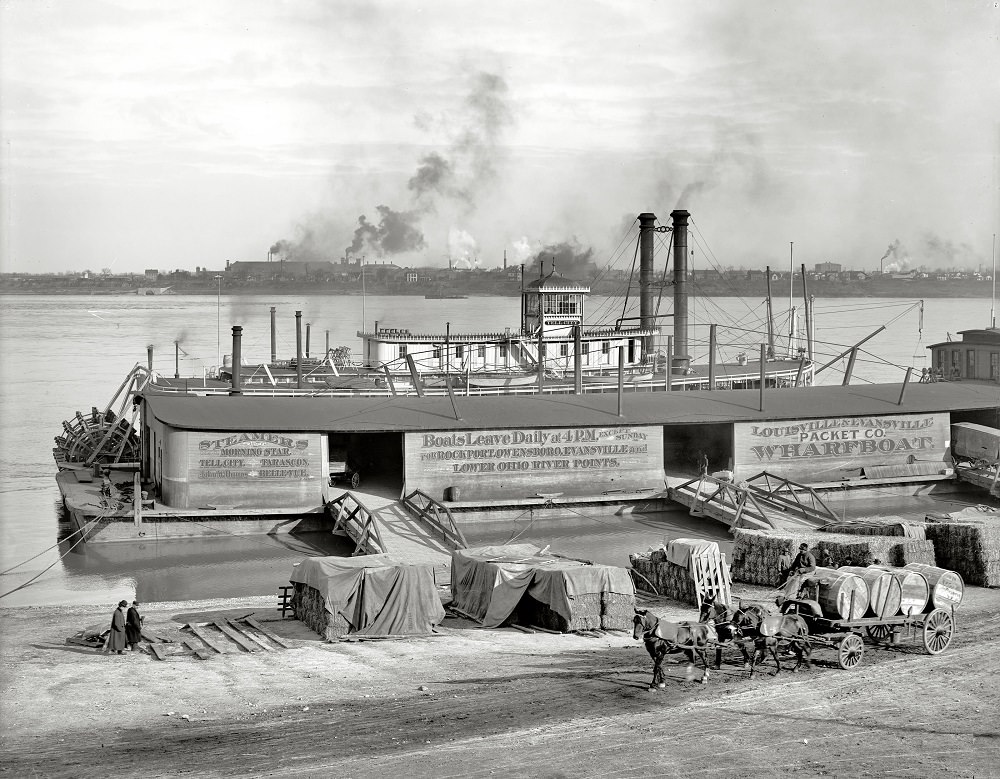 The Ohio River at Louisville, Kentucky, 1905