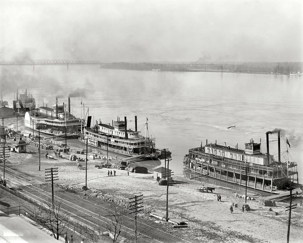 Mississippi River levee from the custom house, Memphis, Tennessee, circa 1900