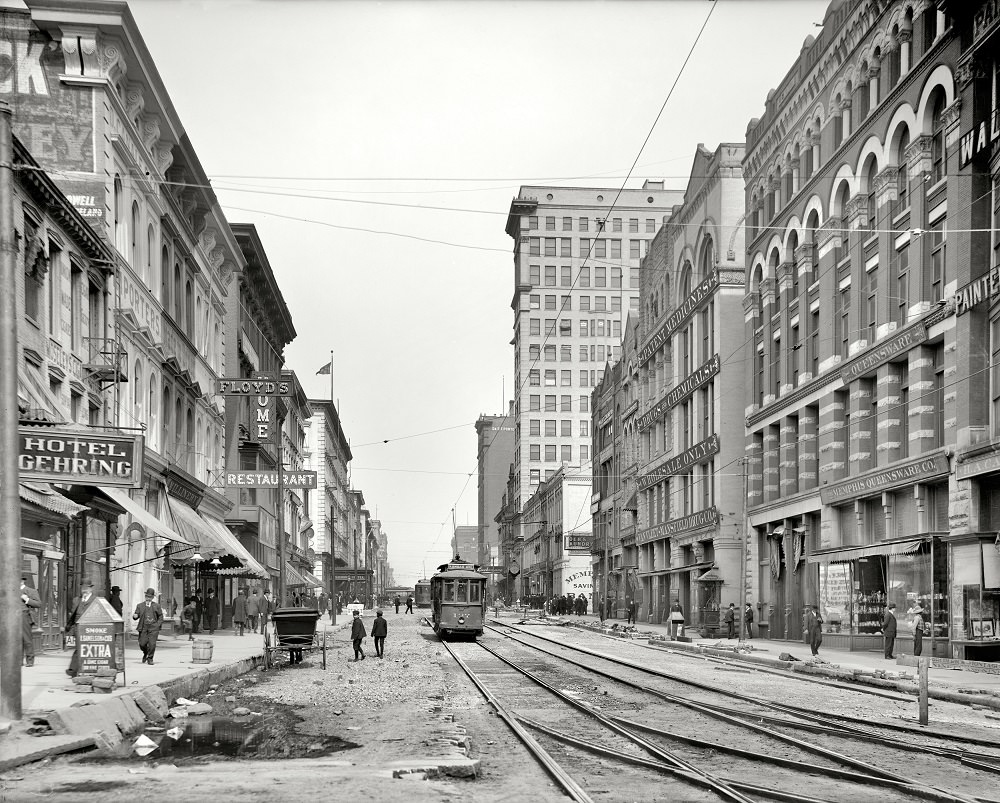 Main Street. Memphis, Tennessee, 1906