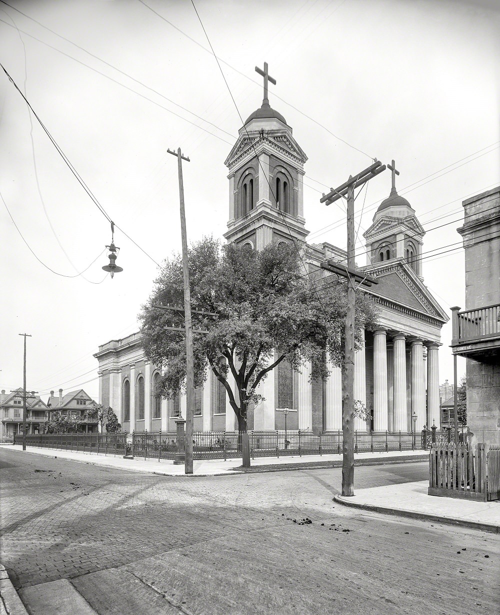 Catholic Cathedral of the Immaculate Conception, Conti Street, Mobile, Alabama, circa 1910