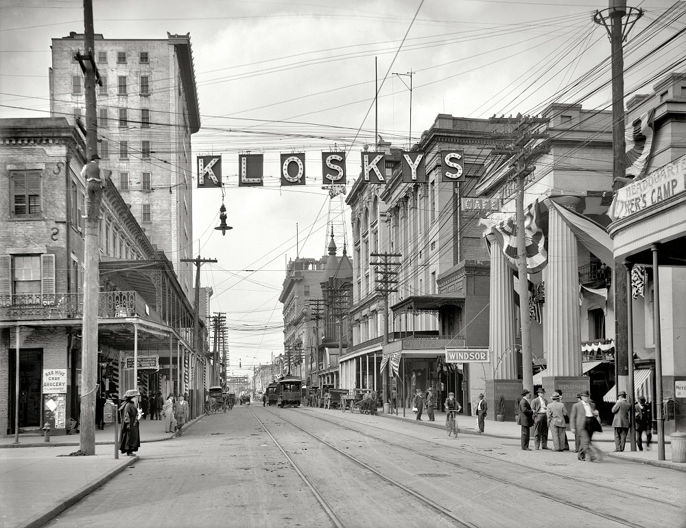 Royal Street looking north, Mobile, Alabama, circa 1910