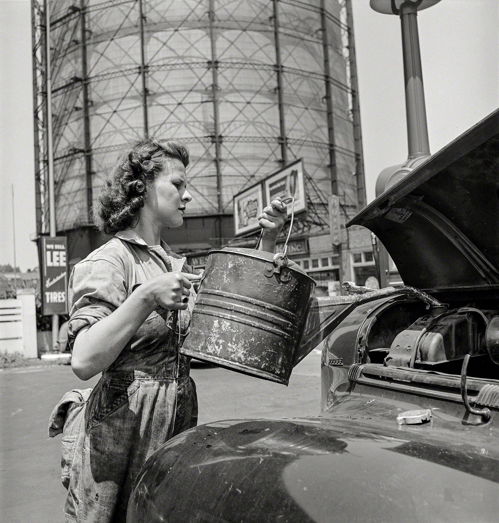 Miss Ruth Gusick, formerly a clerk in a drugstore, Philadelphia, June 1934