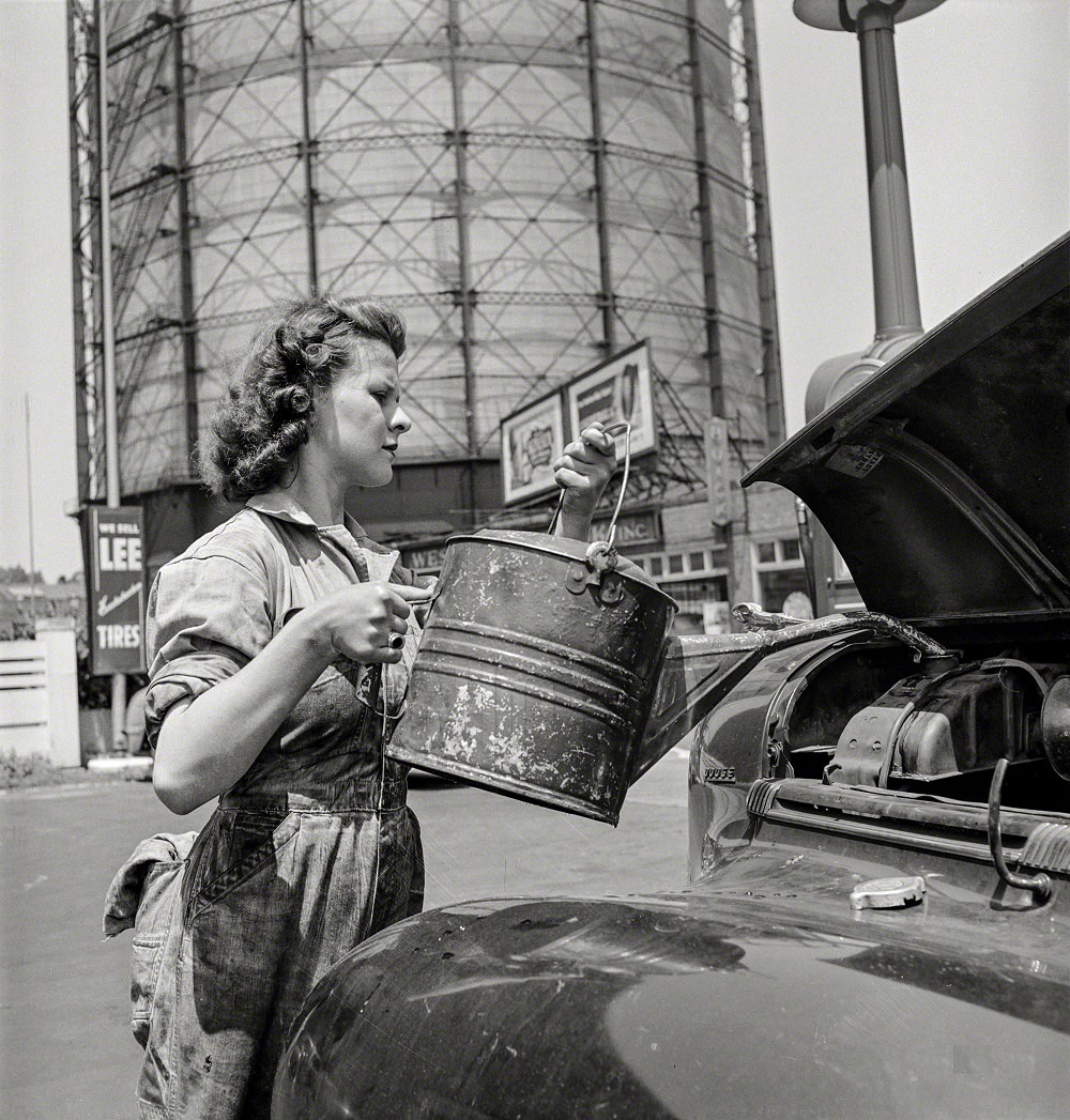 Miss Ruth Gusick, formerly a clerk in a drugstore, Philadelphia, June 1934