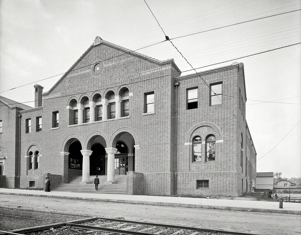 Elevated railway terminal, 70th and Market streets, Philadelphia, 1906