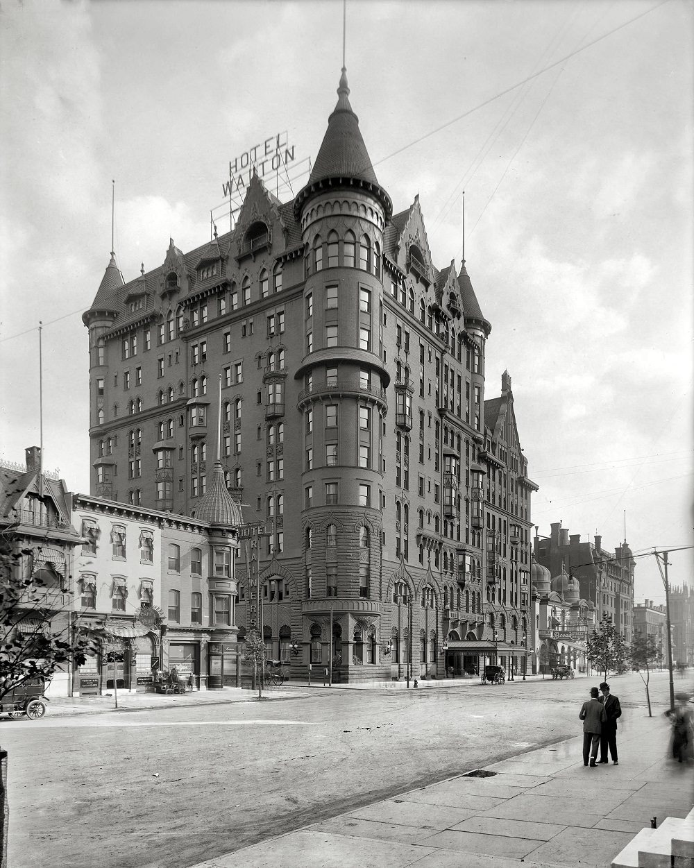 Hotel Walton, Broad Street, Philadelphia circa 1908