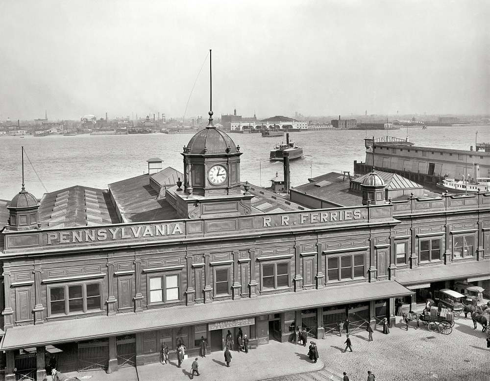 Pennsylvania R.R. ferry terminal, Market Street, Philadelphia circa 1908