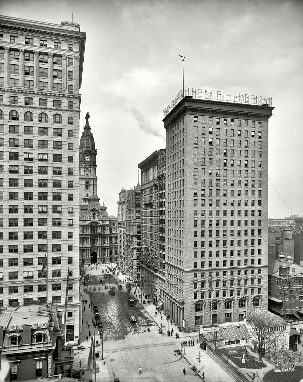 The North American and Real Estate Trust buildings, Philadelphia circa 1904