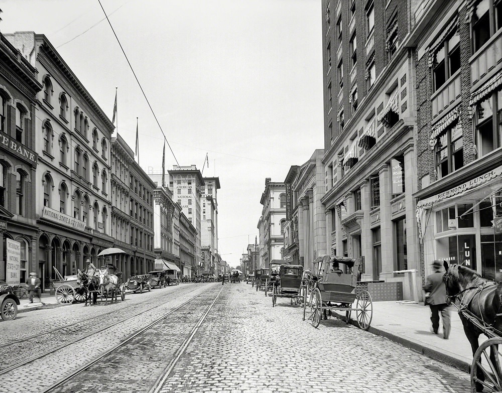Main Street west from Twelfth, Richmond, Virginia, circa 1912