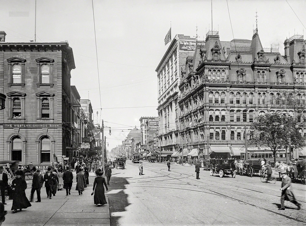 Main Street, Buffalo, N.Y. Circa 1908