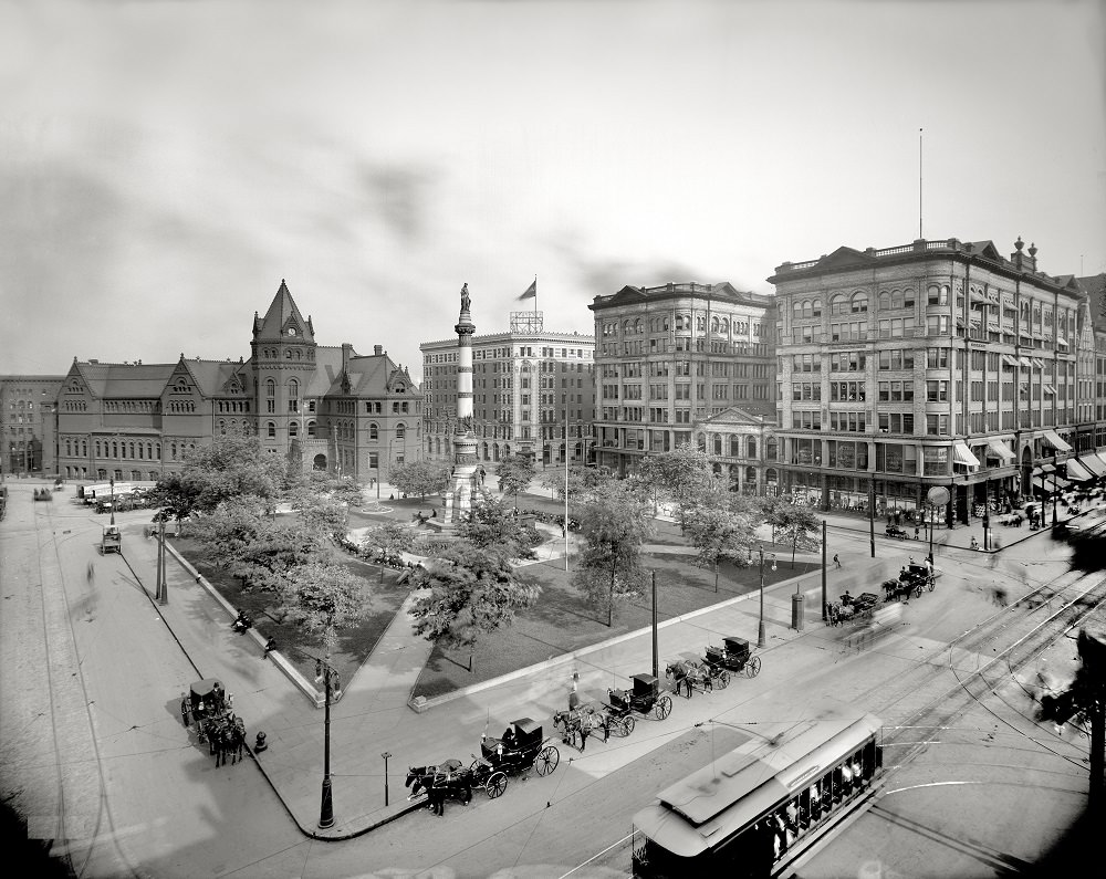 Lafayette Square, Buffalo, New York, circa 1905