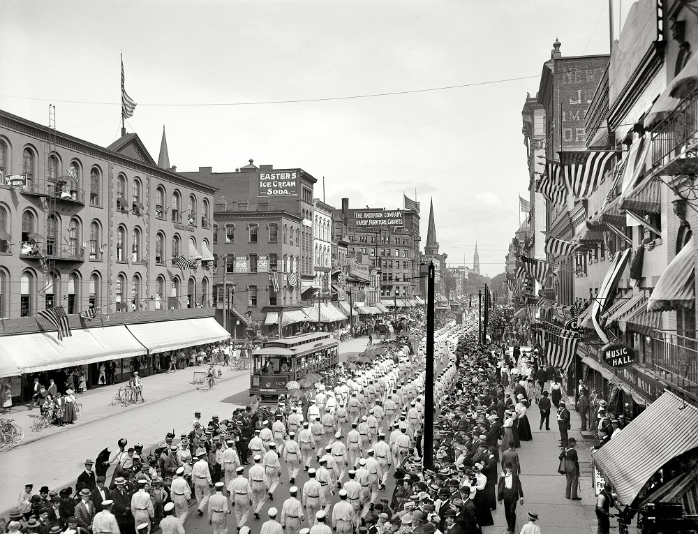 Labor Day parade, Main Street, Buffalo, N.Y., 1900