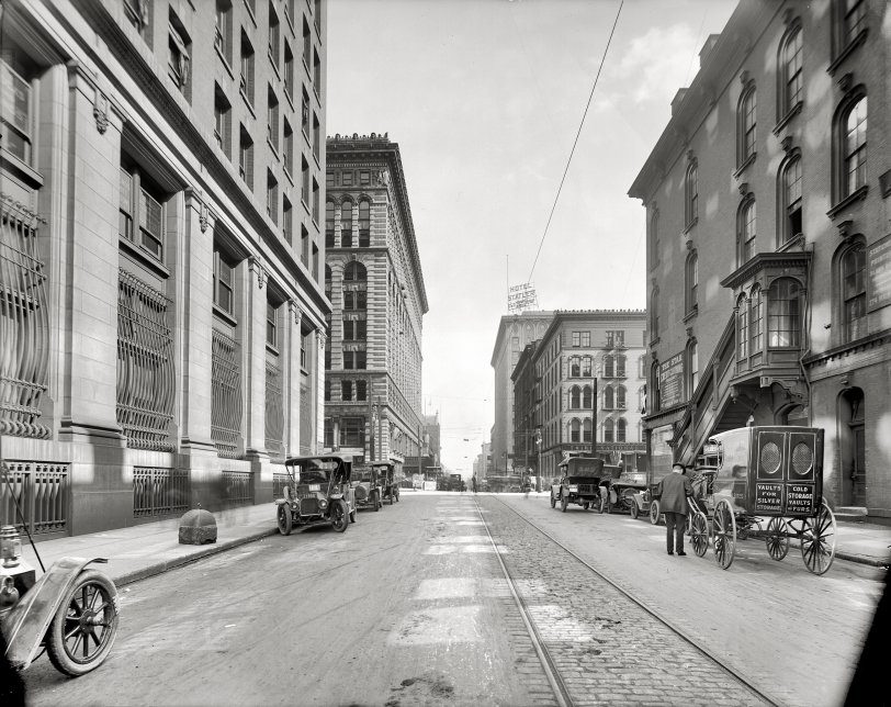Swan Street, Buffalo, New York, circa 1911