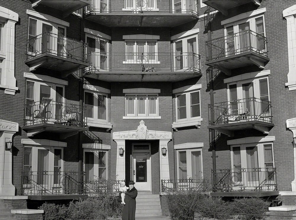 The Coronado Apartments, Omaha, Nebraska, November 1938