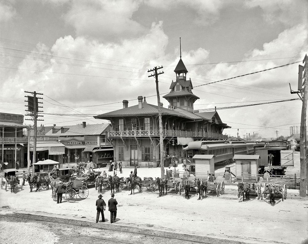 Louisville and Nashville Railway station, Pensacola, 1910