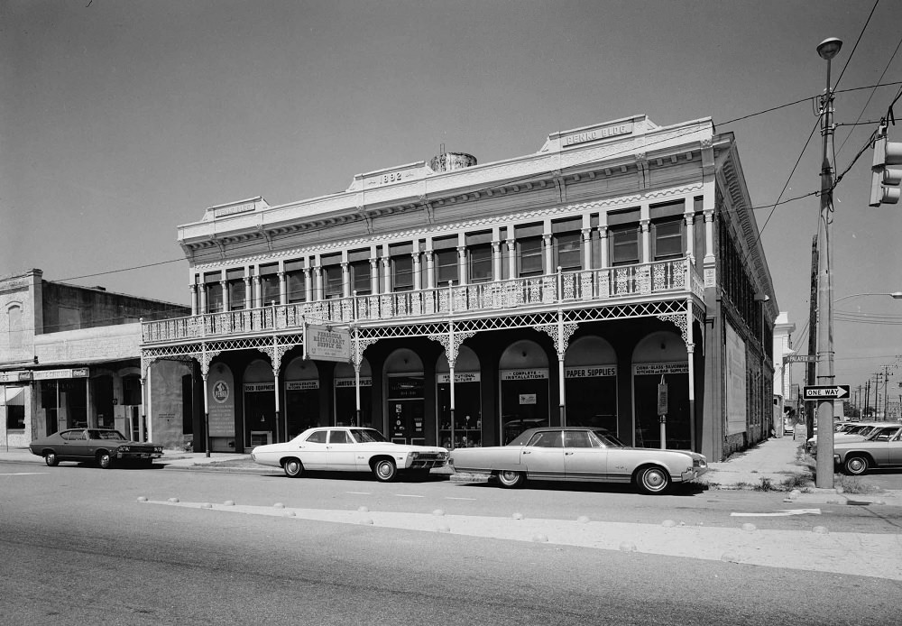 Palafox Street’s Bear Block, Pandsacola, 1968