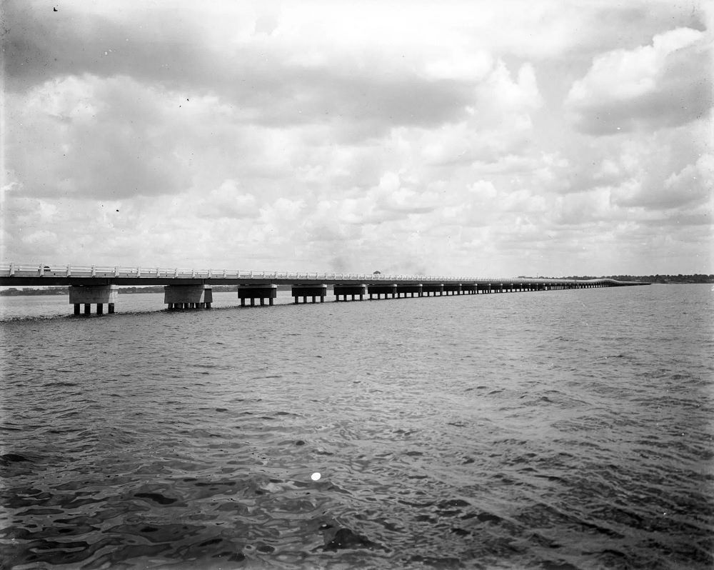 The first Pensacola Bay Bridge shortly before it opened in 1931
