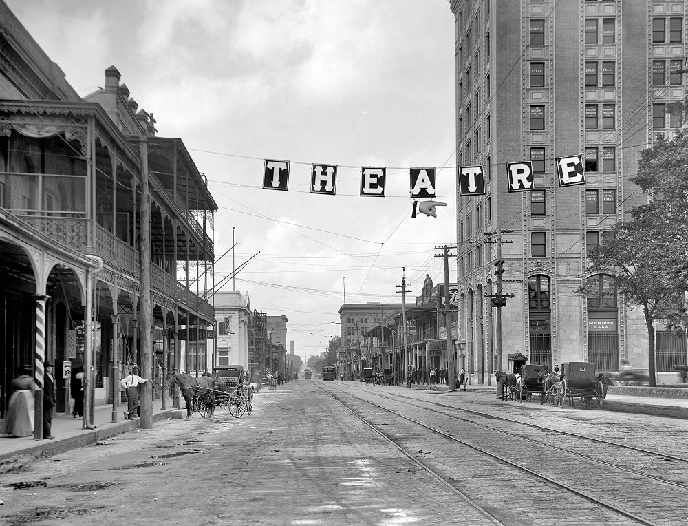 Palafox Street, American National Bank Building, Pensacola, Florida, circa 1910