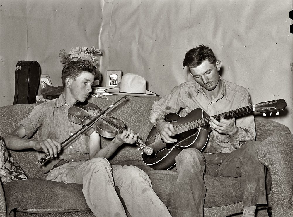 Farmer and his brother making music, Pie Town, New Mexico, June 1940
