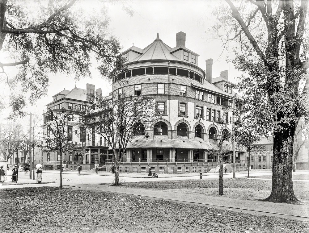 Hotel DeSoto, Savannah, 1900