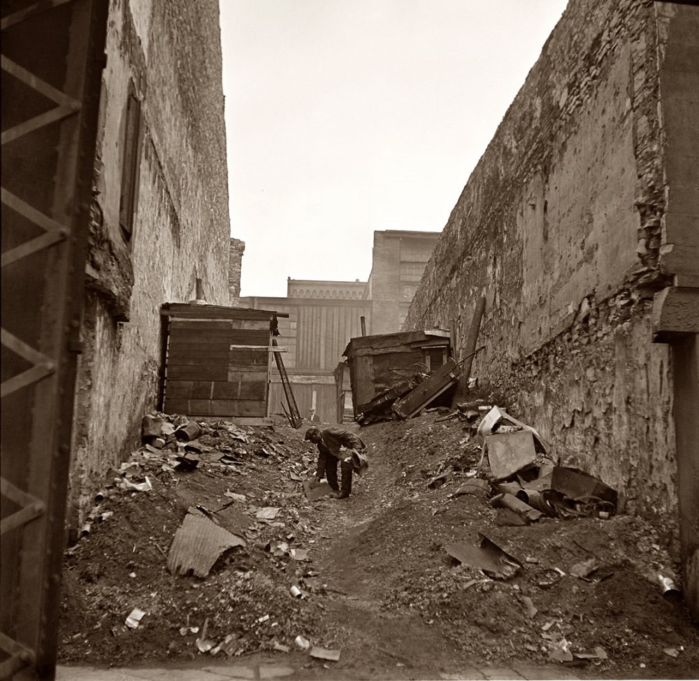 A hobo jungle along the riverfront in St. Louis, Missouri, March 1936