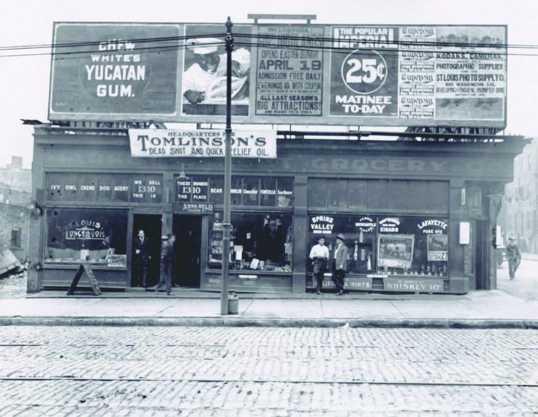 Market Street Grocery Company building, 1900