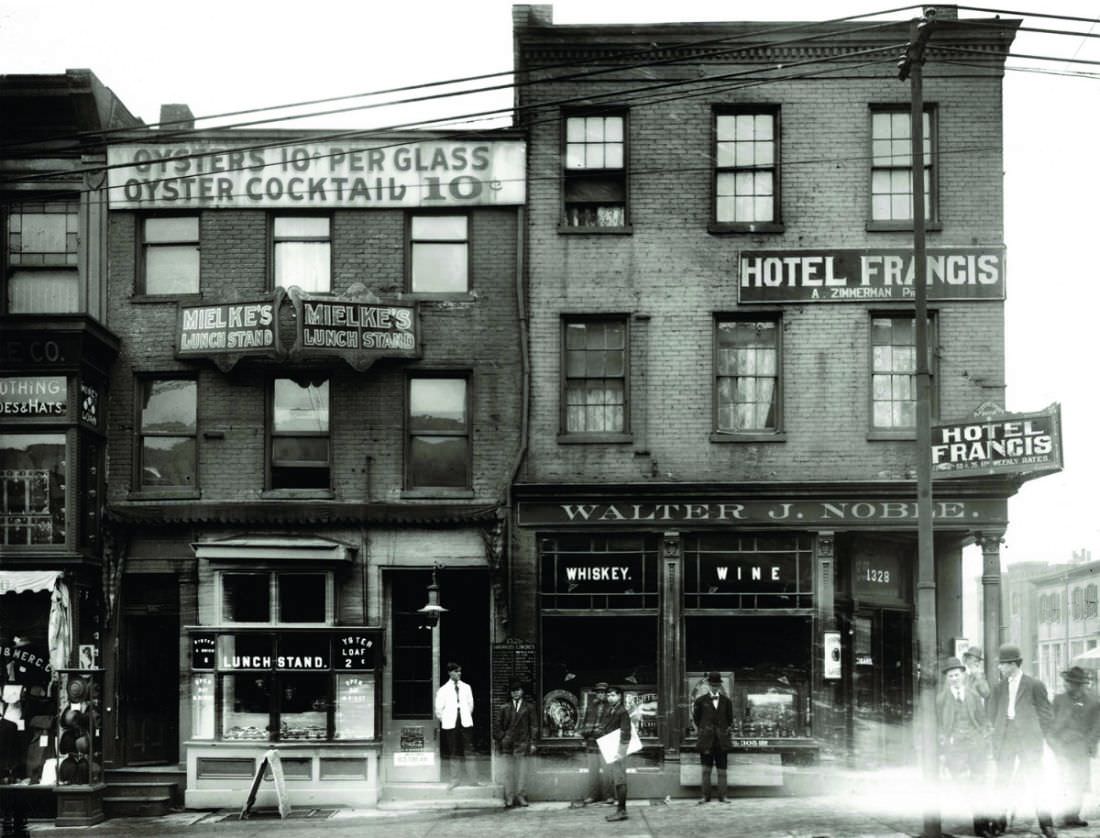 Southeast corner of Market and Fourteenth streets including Mielke’s Lunch Stand, Hotel Francis and Walter J. Noble Whiskey and Wine, 1900