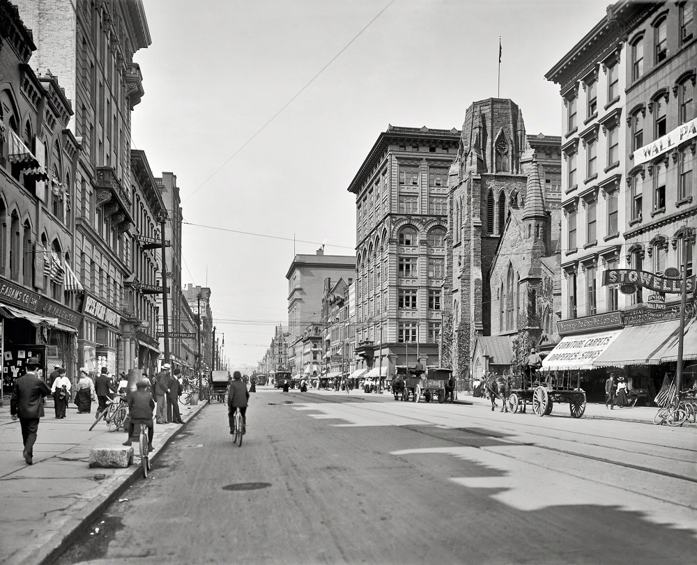 South Salina Street, Syracuse, 1905