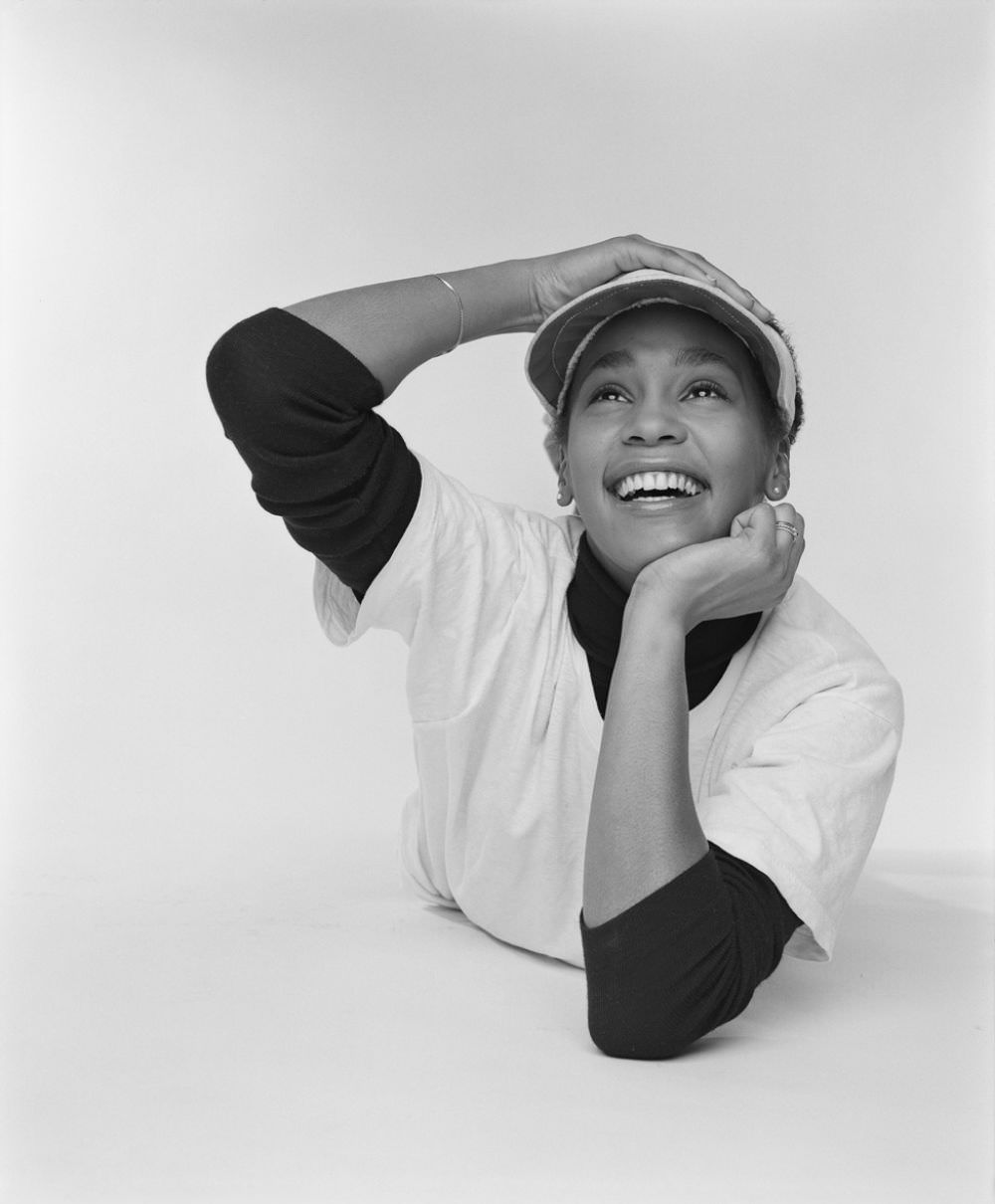 Rarely Seen Modeling Photos Of Young Whitney Houston In February 1982