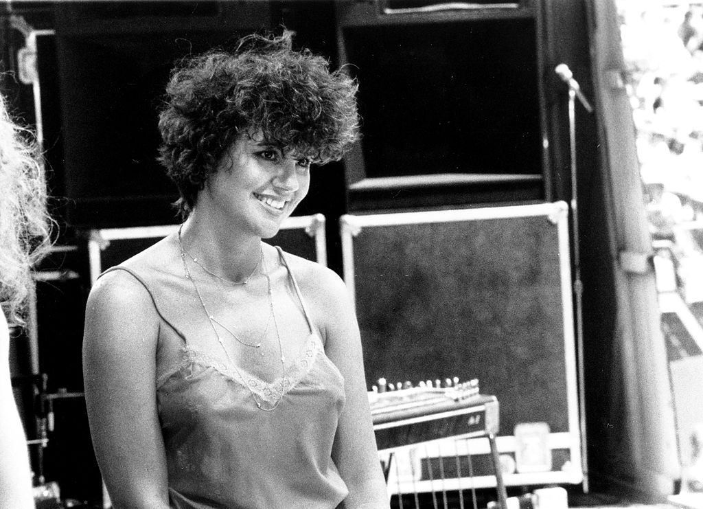 Linda Ronstadt in a recording studio, 1970